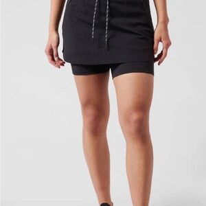 Black Athletic Skort “Trekkie”
